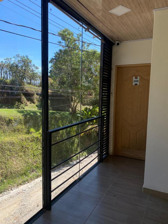 Guatapé Oak Tree House 게스트하우스 외부 사진