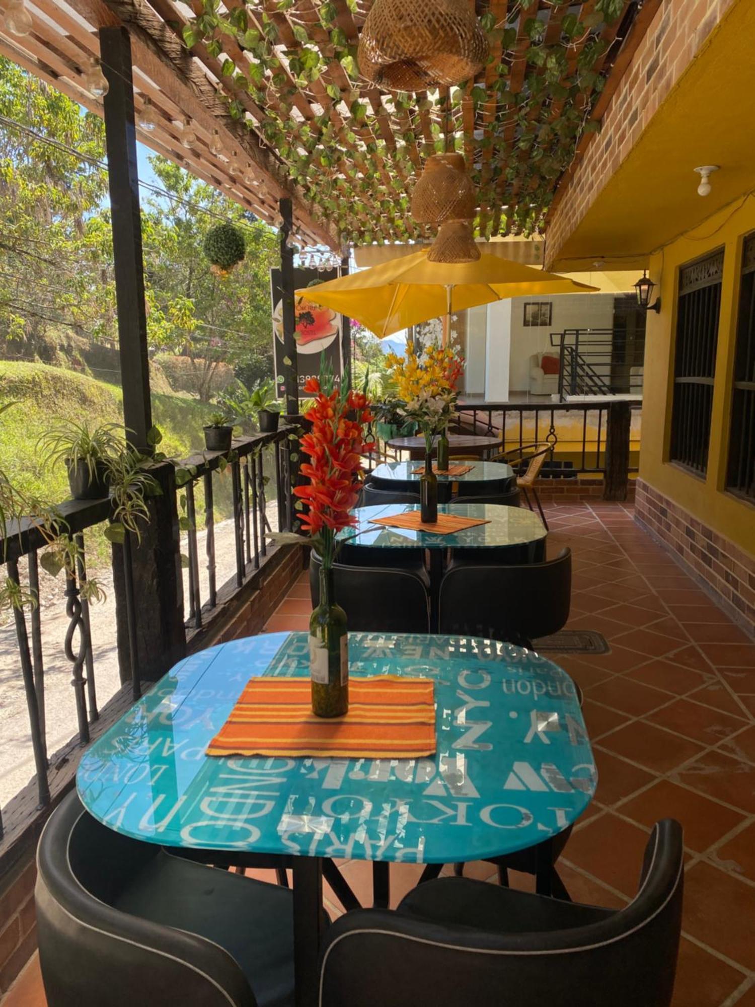 Guatapé Oak Tree House 게스트하우스 외부 사진