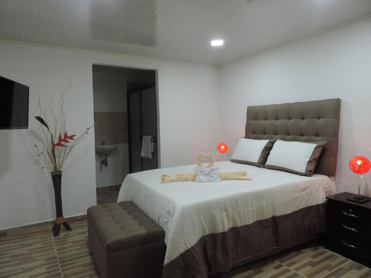 Guatapé Oak Tree House 게스트하우스 외부 사진